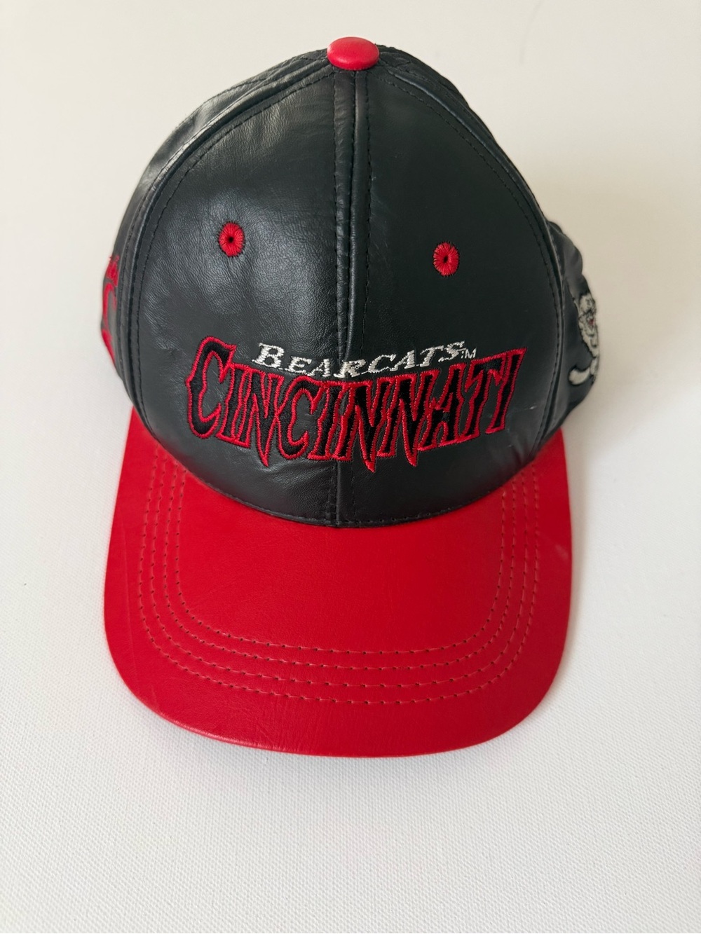 Vintage Cincinnati Bearcats Genuine Leather Snapback Hat NCAA UC 90s